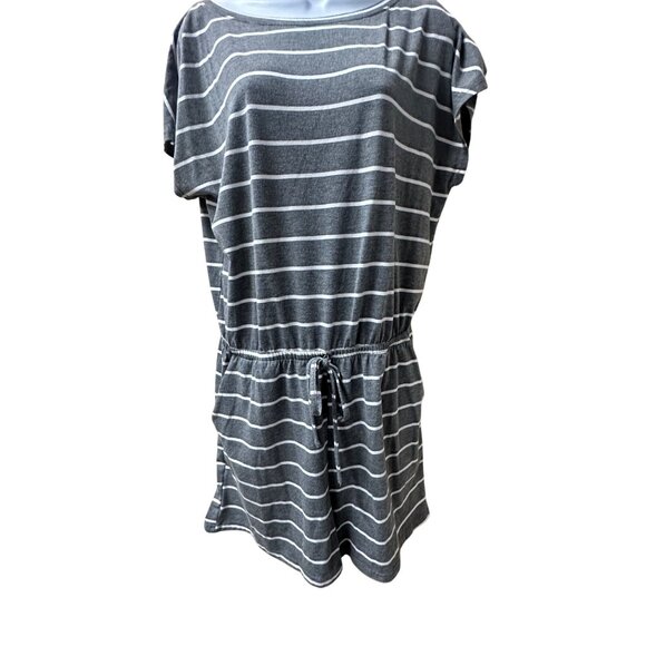 Gray & White Striped Romper With Drawstring Waist Casual Fit Large - Picture 2 of 10